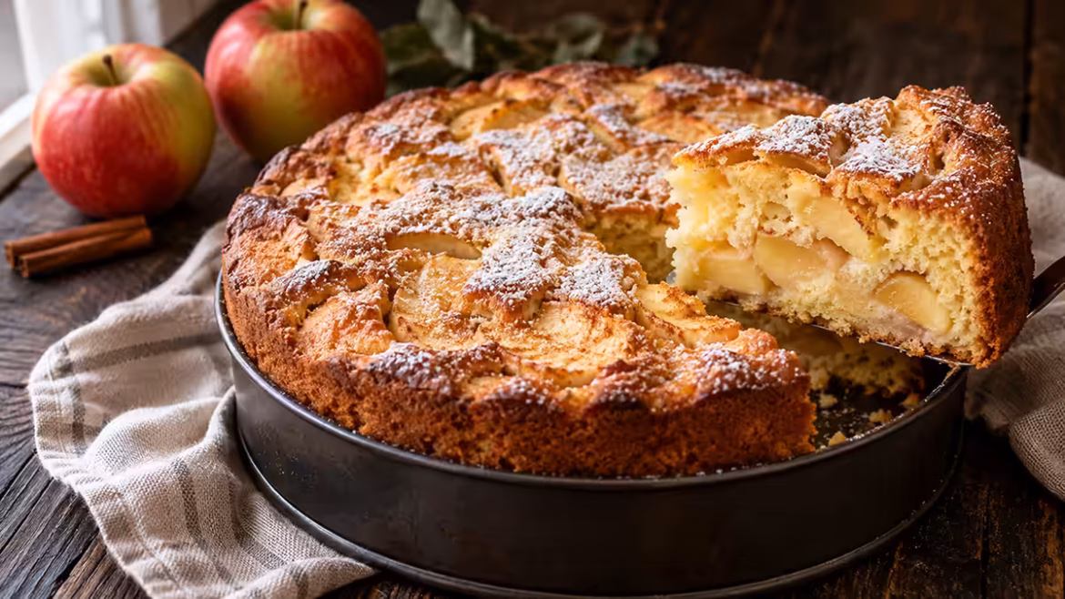 Шарлотка з яблуками